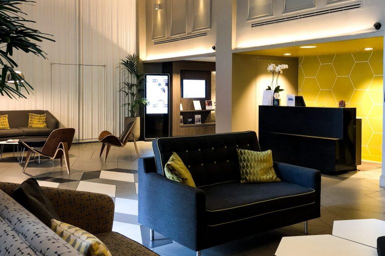 Citadines Trafalgar Square London | City Guide Citadines London Trafalgar Square Lobby